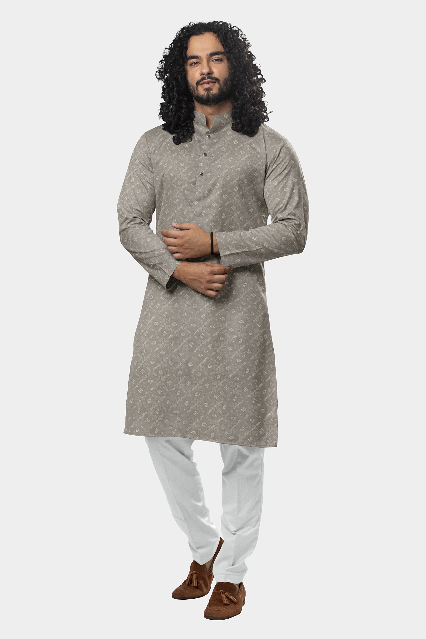 Grey Shadows Embroidered Silver Grey Kurta SK42